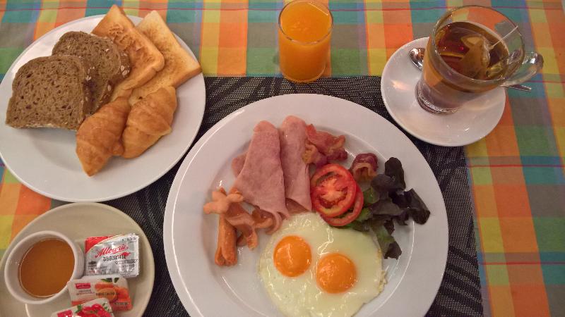 Pipikuku Hotel & Restaurant