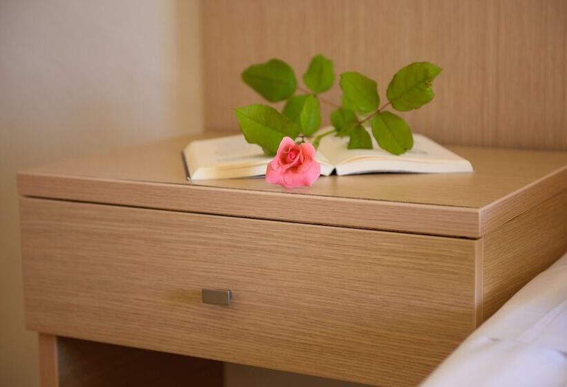 فندق Olympion Village