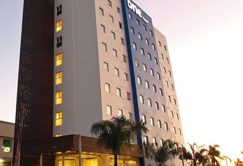 فندق One Guadalajara Periférico Norte