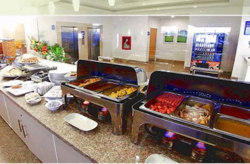 فندق One Guadalajara Periférico Norte