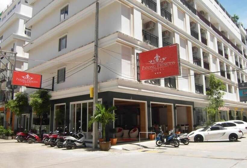 בית מלון כפרי Patong Princess