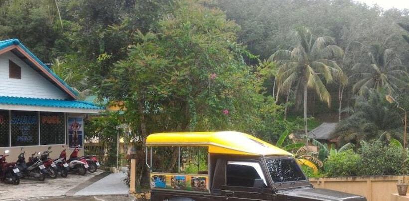 호텔 Patong Rai Rom Yen Resort Sha