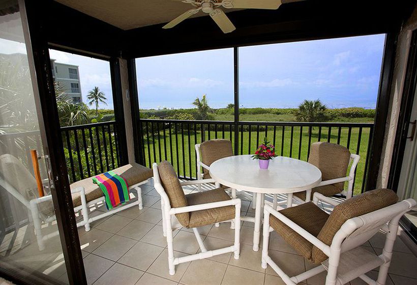 فندق Pelicans Roost