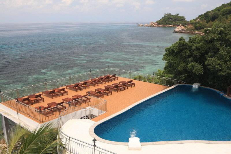 ホテル Pinnacle Koh Tao Resort
