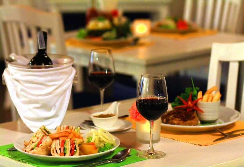 ホテル Pinnacle Koh Tao Resort