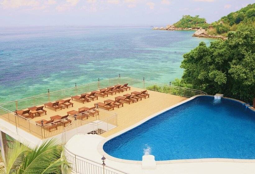 هتل Pinnacle Koh Tao Resort