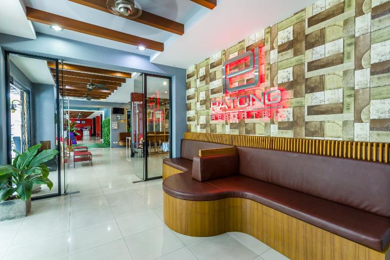 בית מלון כפרי Pj Patong Resortel