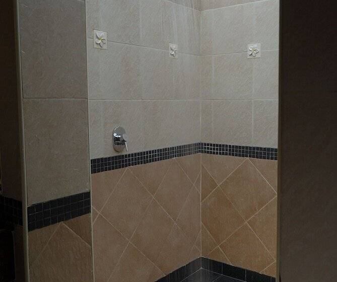 酒店 Promtsuk Buri