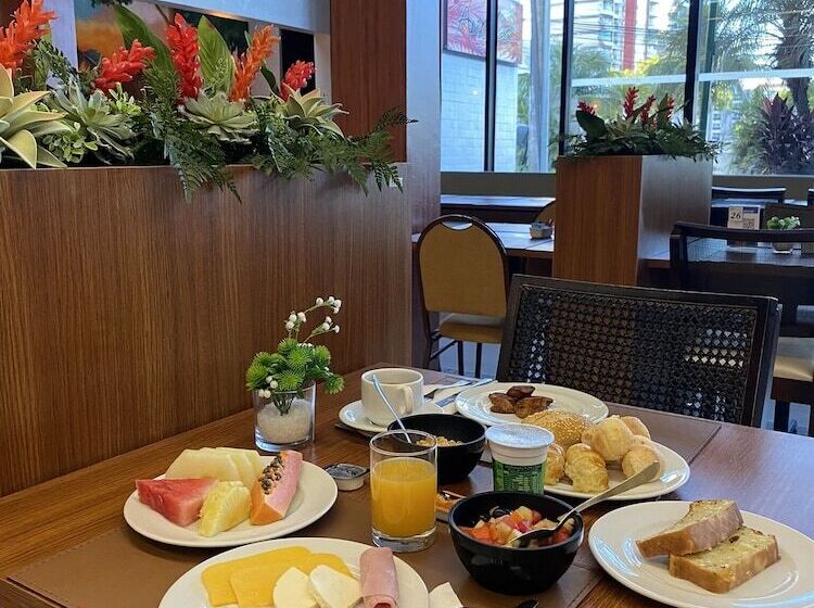 Quality Hotel Manaus