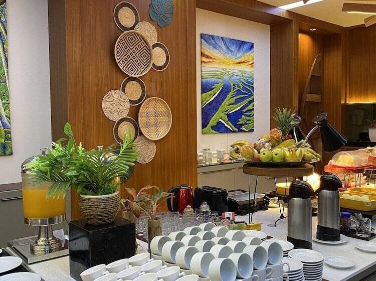 Quality Hotel Manaus