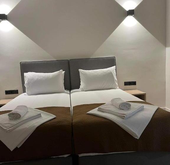 فندق Saint Spiridon