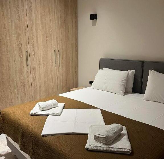 فندق Saint Spiridon