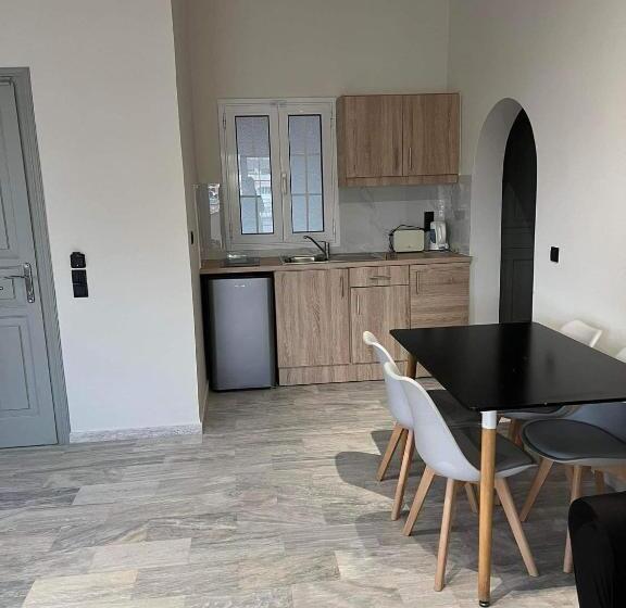 فندق Saint Spiridon