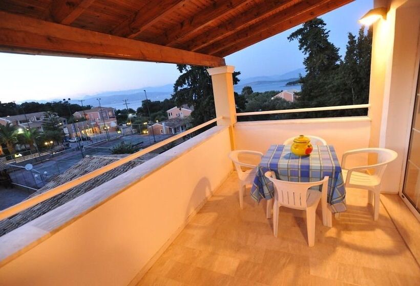 فندق Saint Spiridon