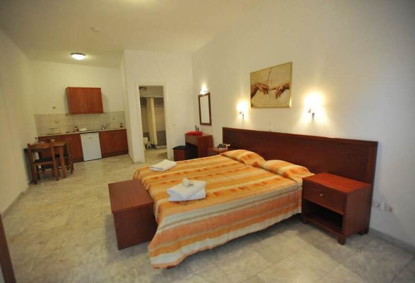 فندق Saint Spiridon