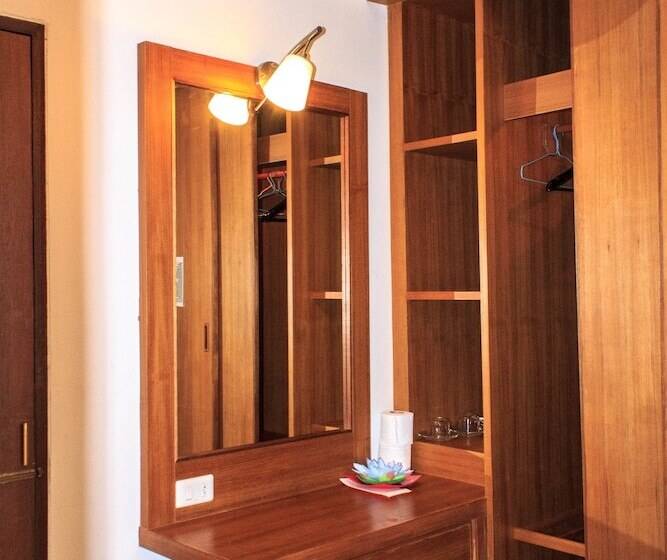 فندق Sasitara Residence