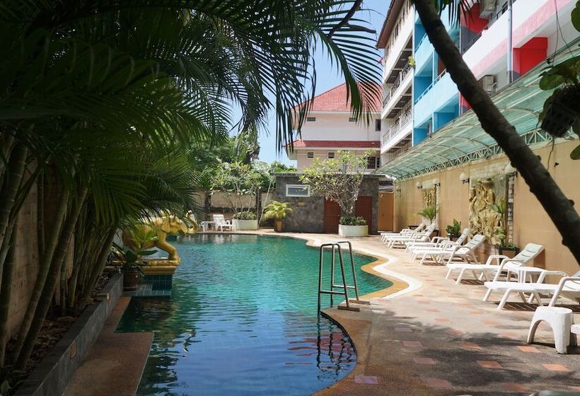 בית מלון כפרי Sm Resort Phuket