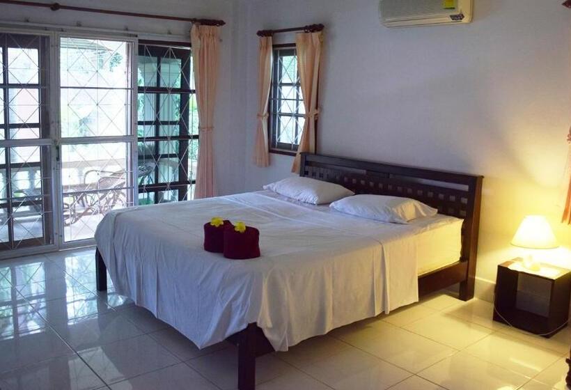 فندق D&k Smiley Phuket Resort