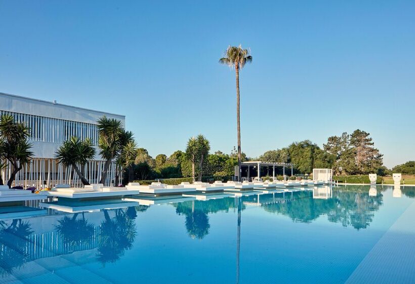 Отель So Nice Club Resort