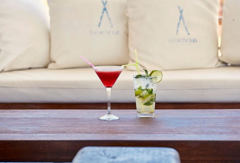 호텔 So Nice Club Resort