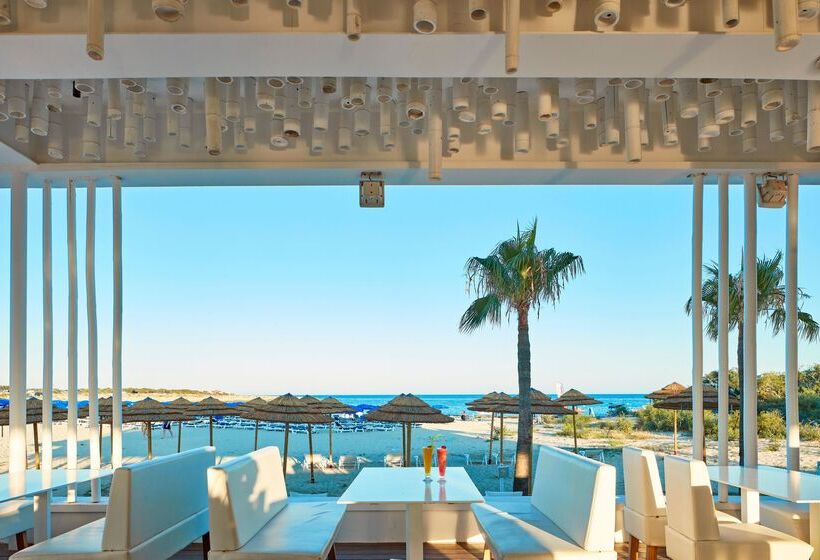 هتل So Nice Club Resort