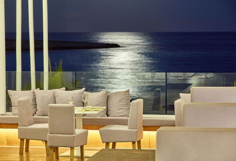 호텔 So Nice Club Resort