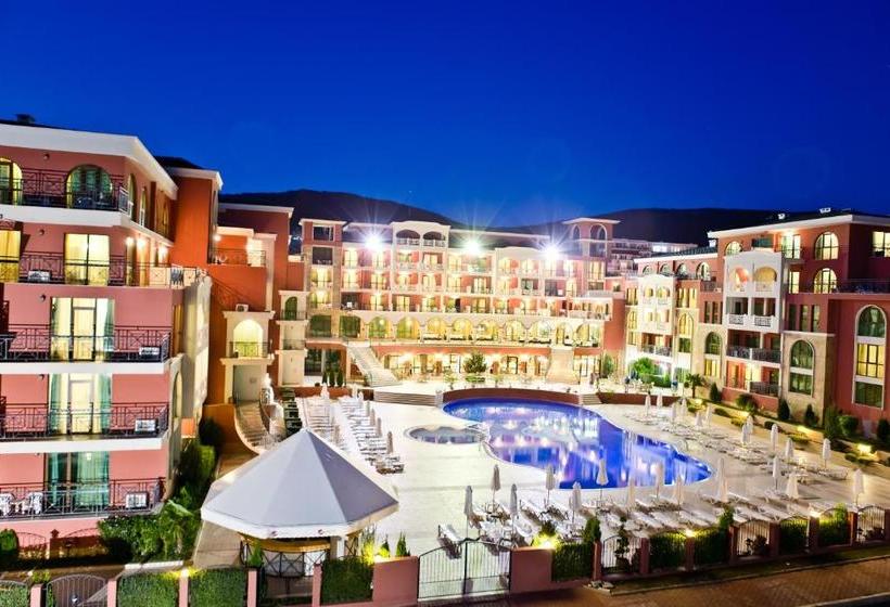 ホテル Saint George Palace