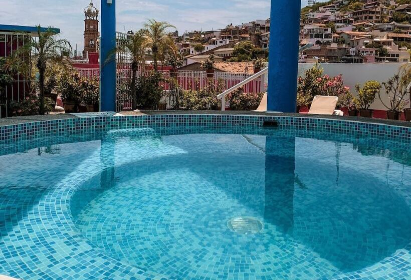 Suites Plaza Del Rio   Family Hotel Malecón Centro