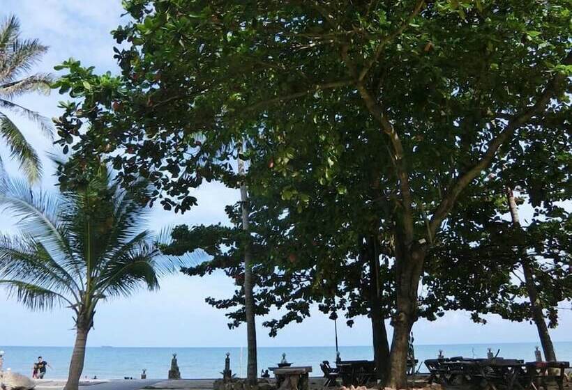 Отель Talkoo Beach Resort Khanom