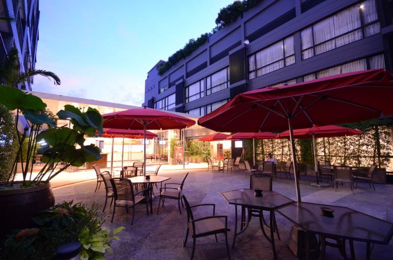 هتل The Lantern Resorts Patong   Sha Extra Plus