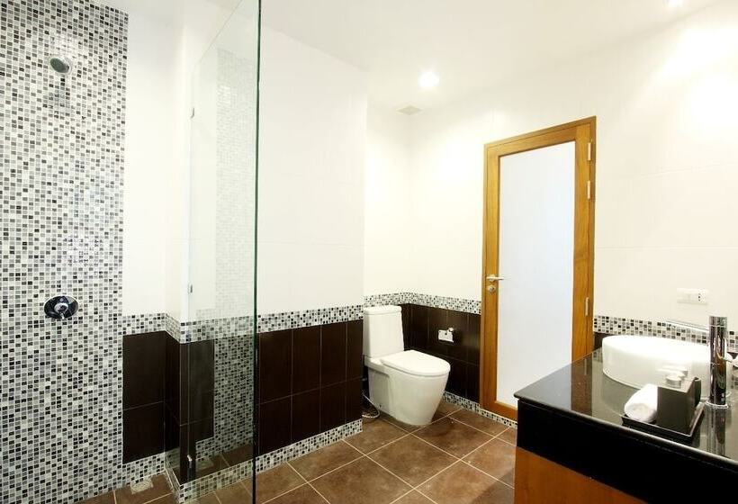 酒店 The Park Surin By Resava