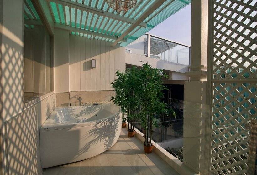 Hotel The Sea Cret Hua Hin