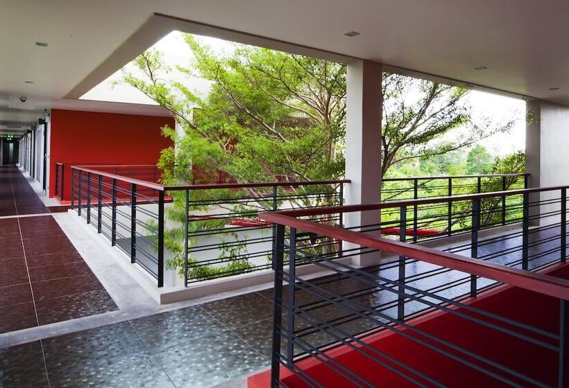 Szálloda The Serenity Hua Hin