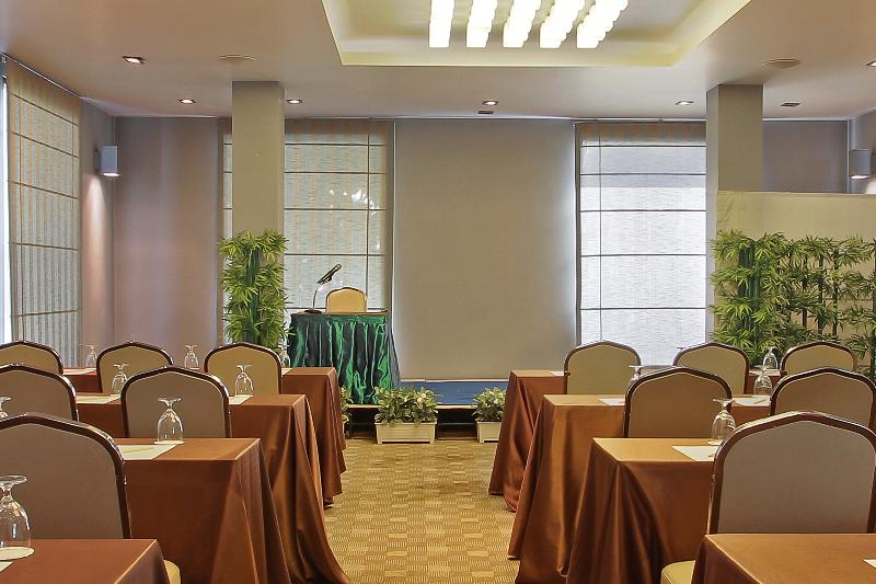 Szálloda The Serenity Hua Hin