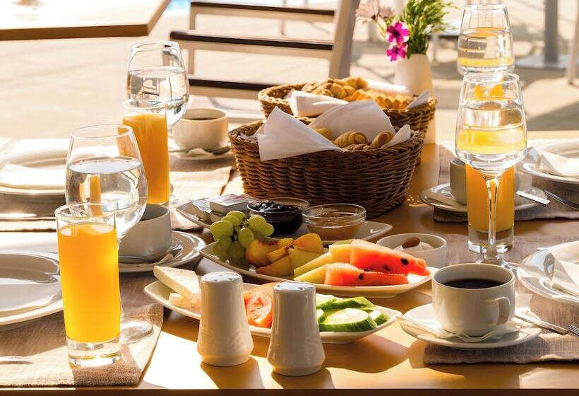 فندق Thessalikon Grand