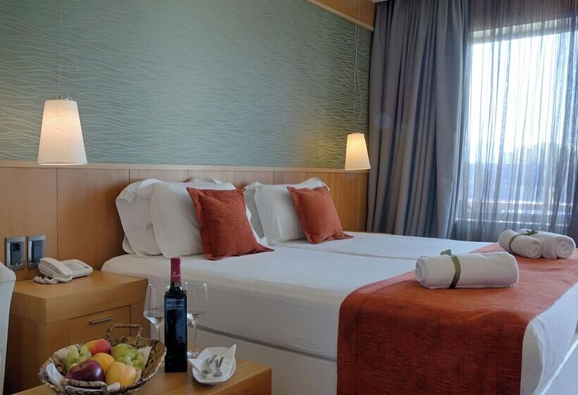 فندق Thessalikon Grand