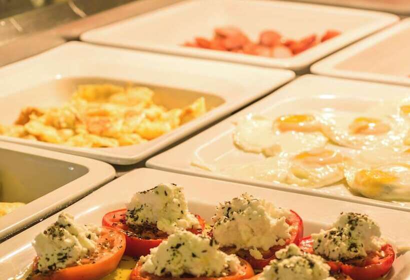 فندق Thessalikon Grand