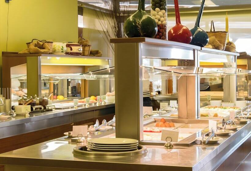 فندق Thessalikon Grand