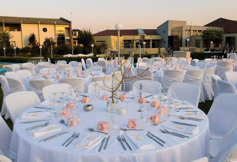 فندق Thessalikon Grand