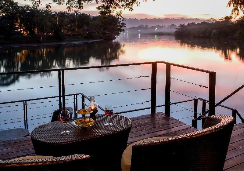 فندق U Inchantree Kanchanaburi