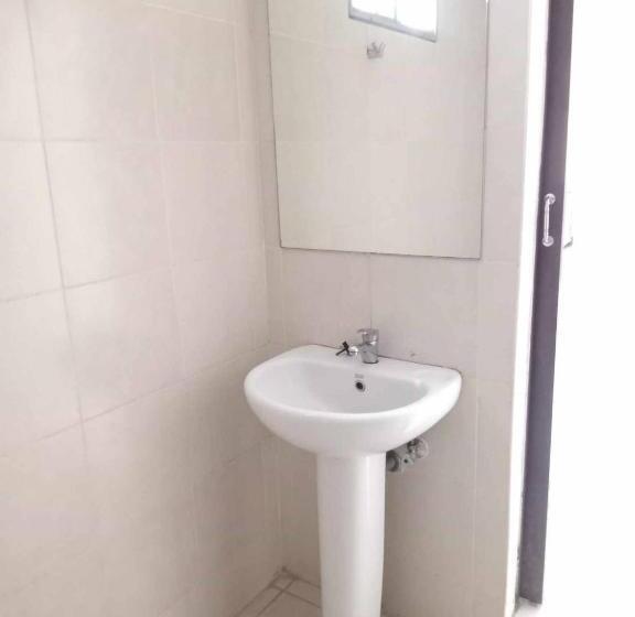 فندق Urban Patong Residence