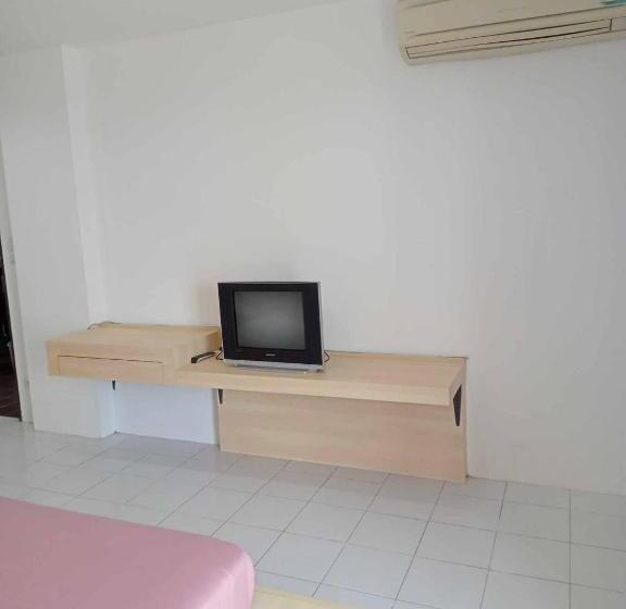 فندق Urban Patong Residence