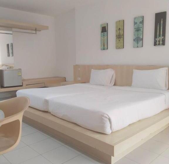 فندق Urban Patong Residence