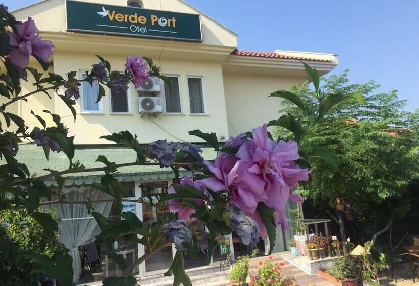 Отель Verdeport