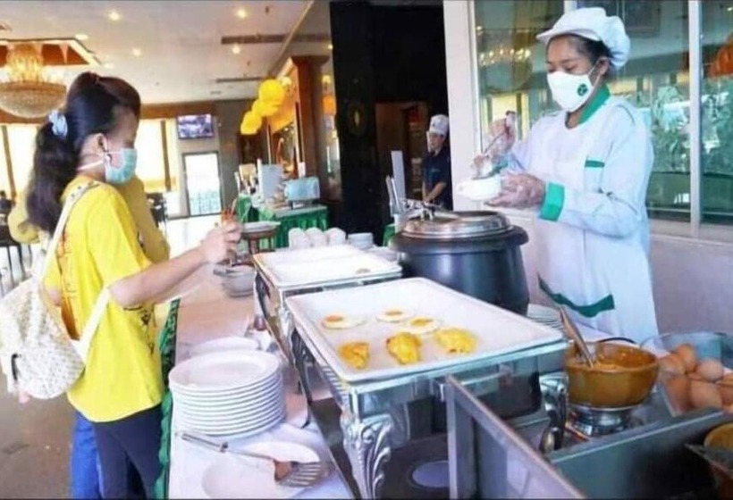 酒店 Viang Tak Riverside