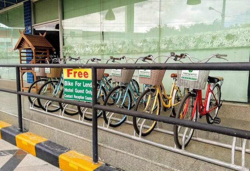 هتل Viang Tak Riverside