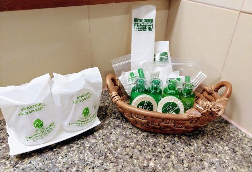 酒店 Viang Tak Riverside