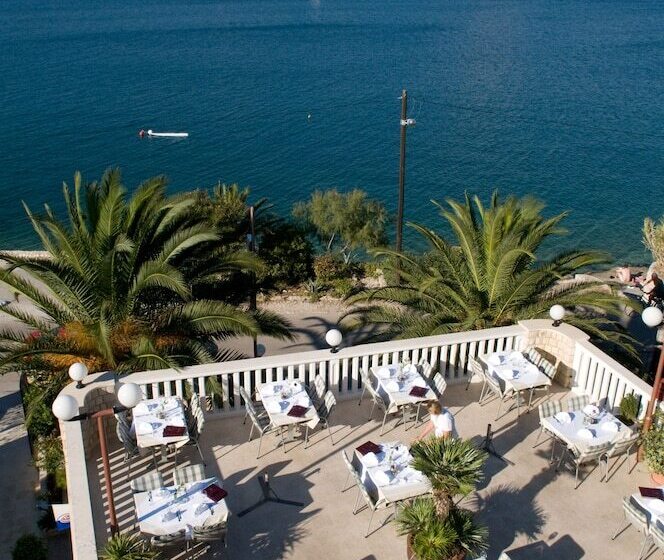 בית מלון כפרי Vila Tina