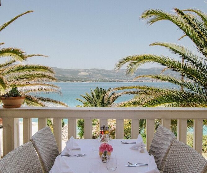 בית מלון כפרי Vila Tina