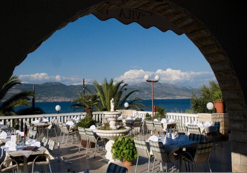 בית מלון כפרי Vila Tina